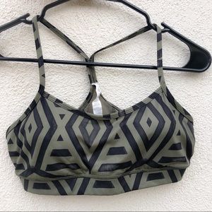 lululemon sports bra